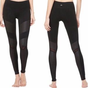 alo Yoga Black Full Length Motto Legging